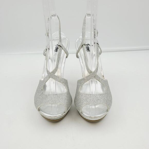 Fioni Silver Glitter Peep-toe Stilettos, Size 8, EUC - Picture 2 of 8